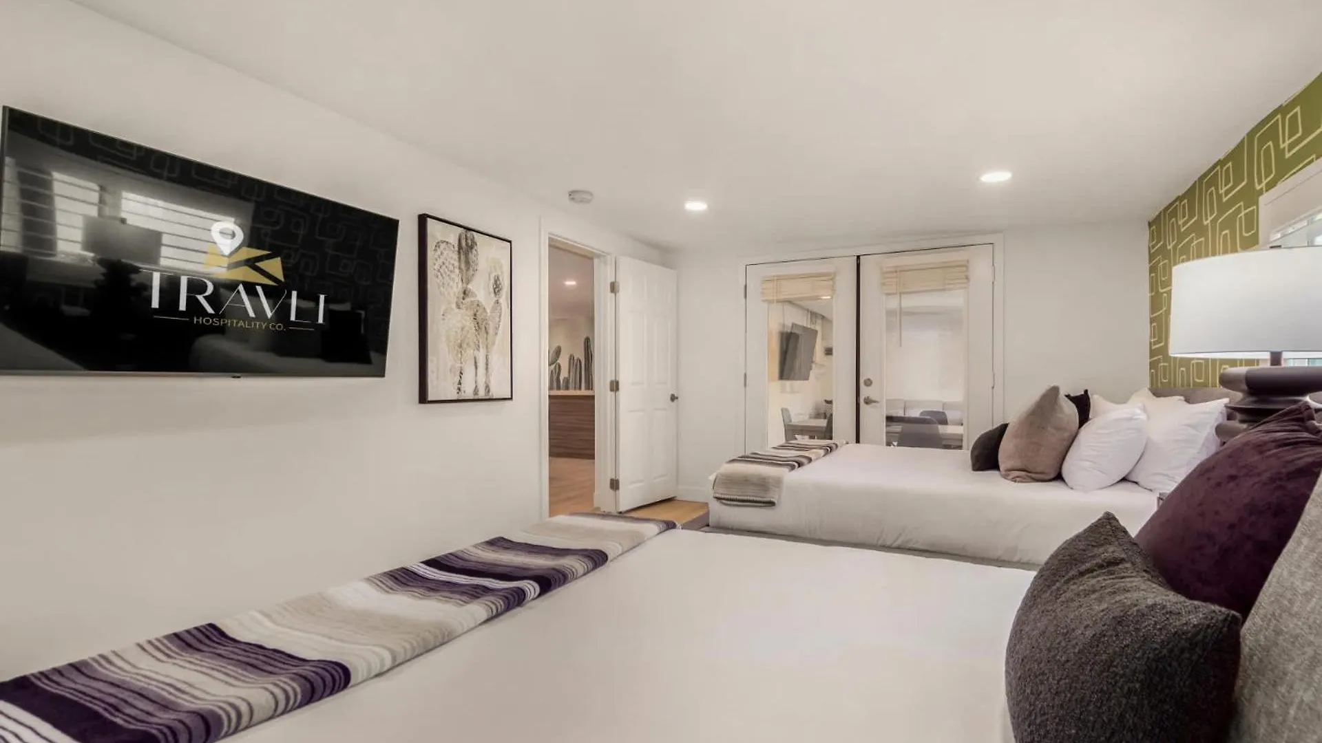 New - The Cypress Family Retreat Villa Scottsdale
